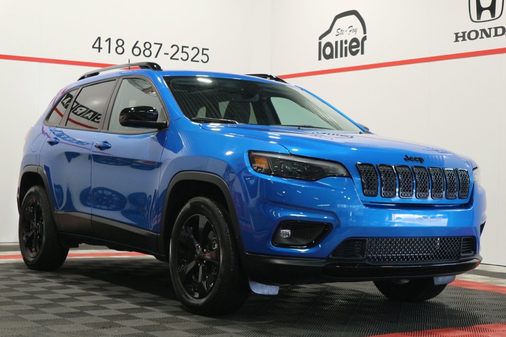 2022 Jeep Cherokee Altitude*TOIT PANORAMIQUE* in Quebec, Quebec - 1 - w1024h768px