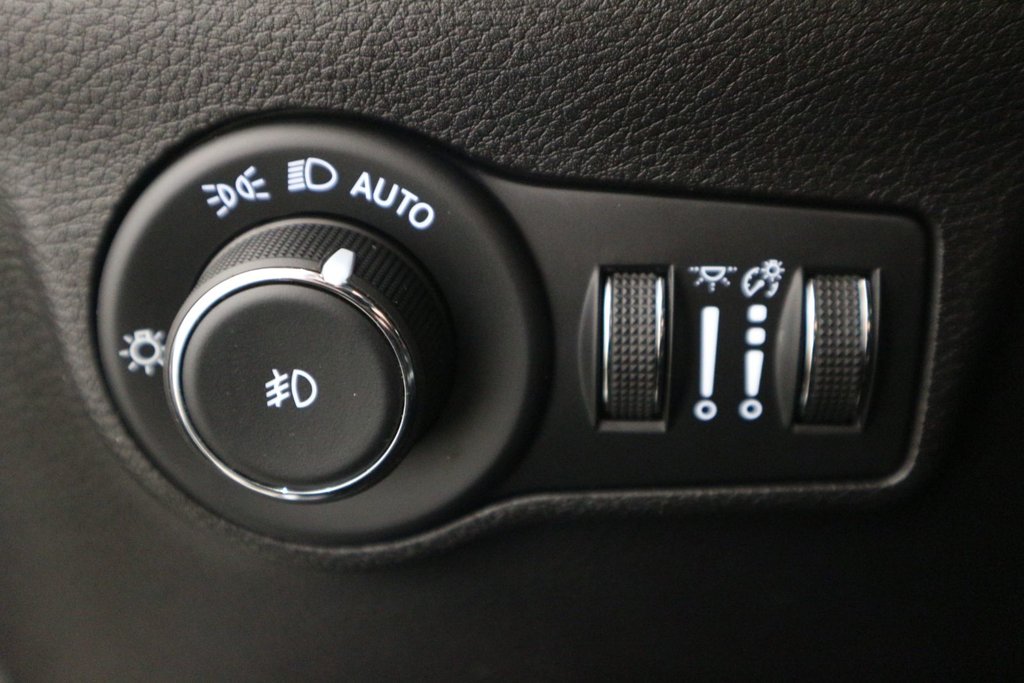 Jeep Compass North*CUIR* 2025 à Quebec, Québec - 15 - w1024h768px