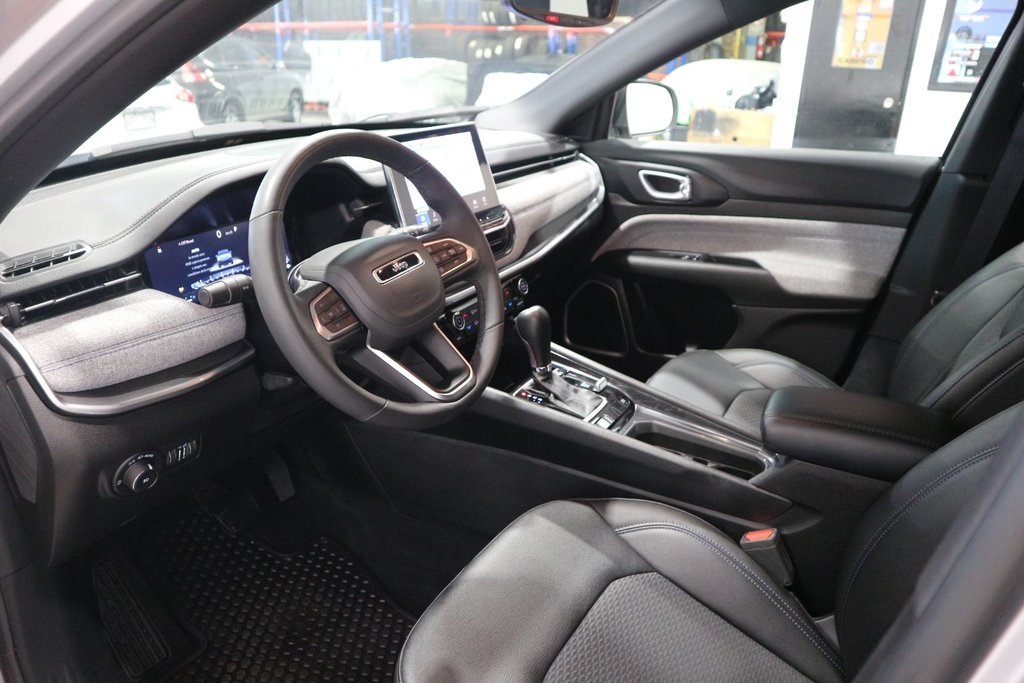 Jeep Compass North*CUIR* 2025 à Quebec, Québec - 12 - w1024h768px