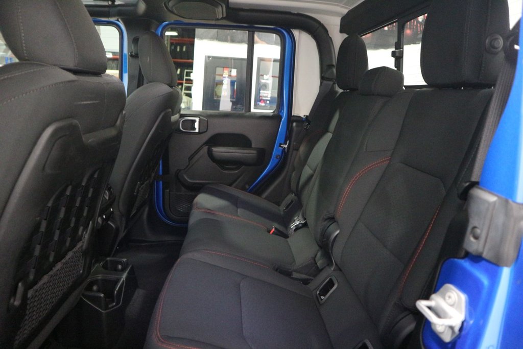 Jeep Gladiator Rubicon*ATTACHE-REMORQUE* 2022 à Quebec, Québec - 26 - w1024h768px