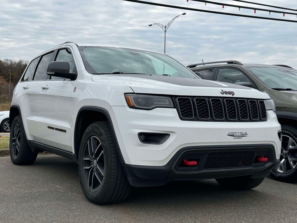 Jeep Grand Cherokee Trailhawk*TOIT PANORAMIQUE* 2017 à Québec, Québec - 1 - w1024h768px