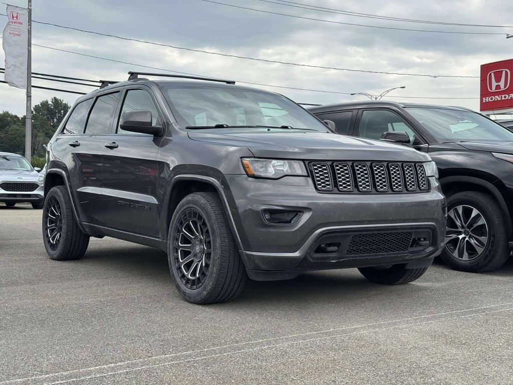 Jeep Grand Cherokee Altitude IV*JAMAIS ACCIDENTÉ* 2018 à Québec, Québec - 1 - w1024h768px