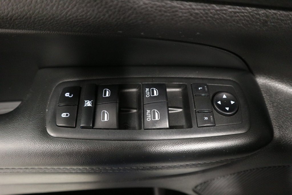 Jeep Grand Cherokee Altitude IV*JAMAIS ACCIDENTÉ* 2018 à Québec, Québec - 17 - w1024h768px