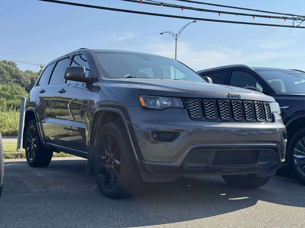 Jeep Grand Cherokee Altitude*JAMAIS ACCIDENTÉ* 2019 à Québec, Québec - 1 - w1024h768px