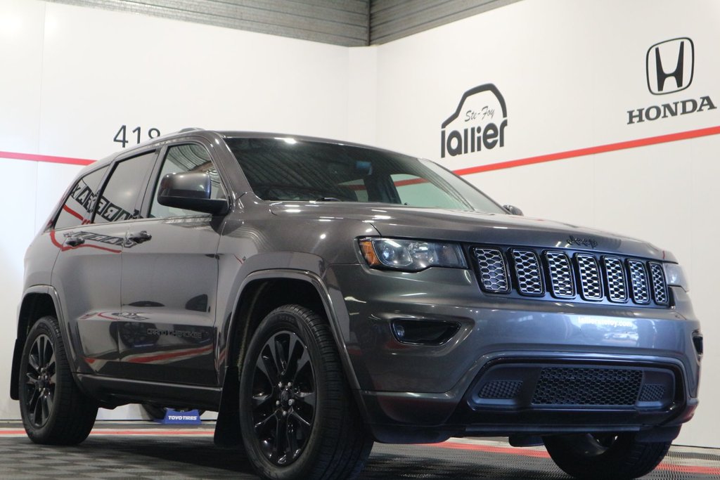 Jeep Grand Cherokee Altitude*JAMAIS ACCIDENTÉ* 2019 à Québec, Québec - 1 - w1024h768px