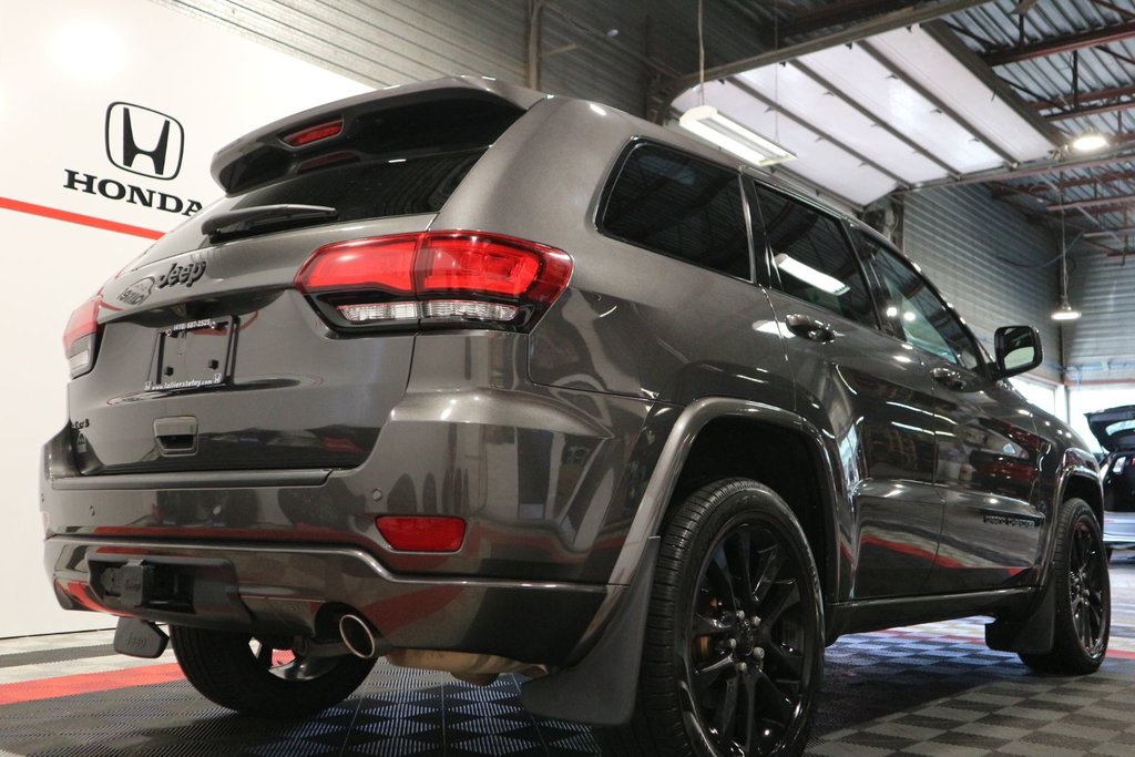 Jeep Grand Cherokee Altitude*TOIT OUVRANT* 2021 à Québec, Québec - 9 - w1024h768px