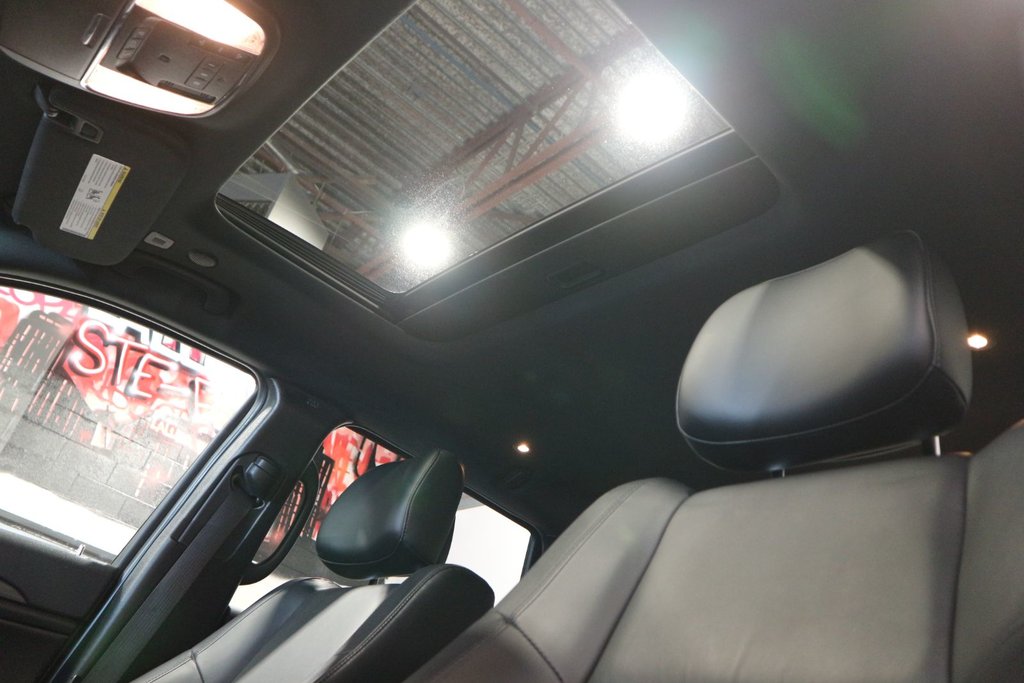 Jeep Grand Cherokee Altitude*TOIT OUVRANT* 2021 à Québec, Québec - 15 - w1024h768px