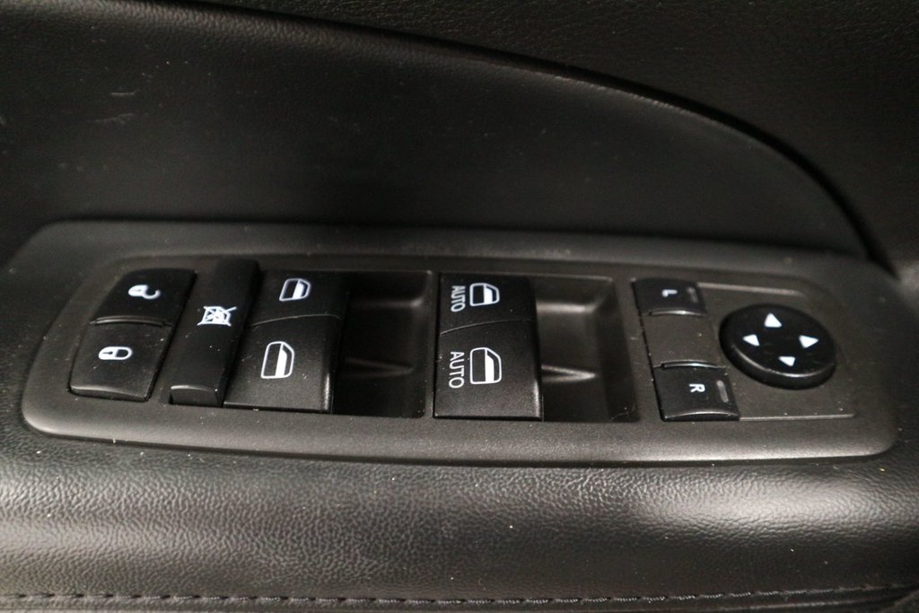 Jeep Grand Cherokee Altitude*TOIT OUVRANT* 2021 à Québec, Québec - 17 - w1024h768px