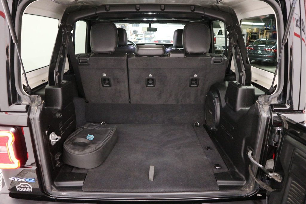 Jeep Wrangler 4xe Unlimited Sahara*CUIR* 2022 à Québec, Québec - 28 - w1024h768px