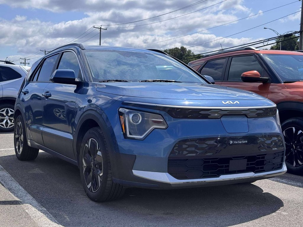 2023 Kia Niro EV Premium*VITRES TEINTÉES* in Quebec, Quebec - 1 - w1024h768px