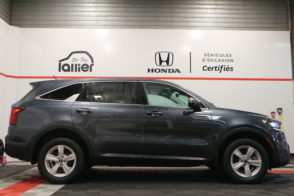 Kia Sorento LX*JAMAIS ACCIDENTÉ* 2021 à Quebec, Québec - 10 - w1024h768px