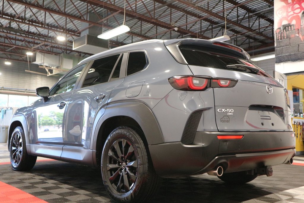 Mazda CX-50 GS-L*TOIT PANORAMIQUE* 2023 à Quebec, Québec - 6 - w1024h768px