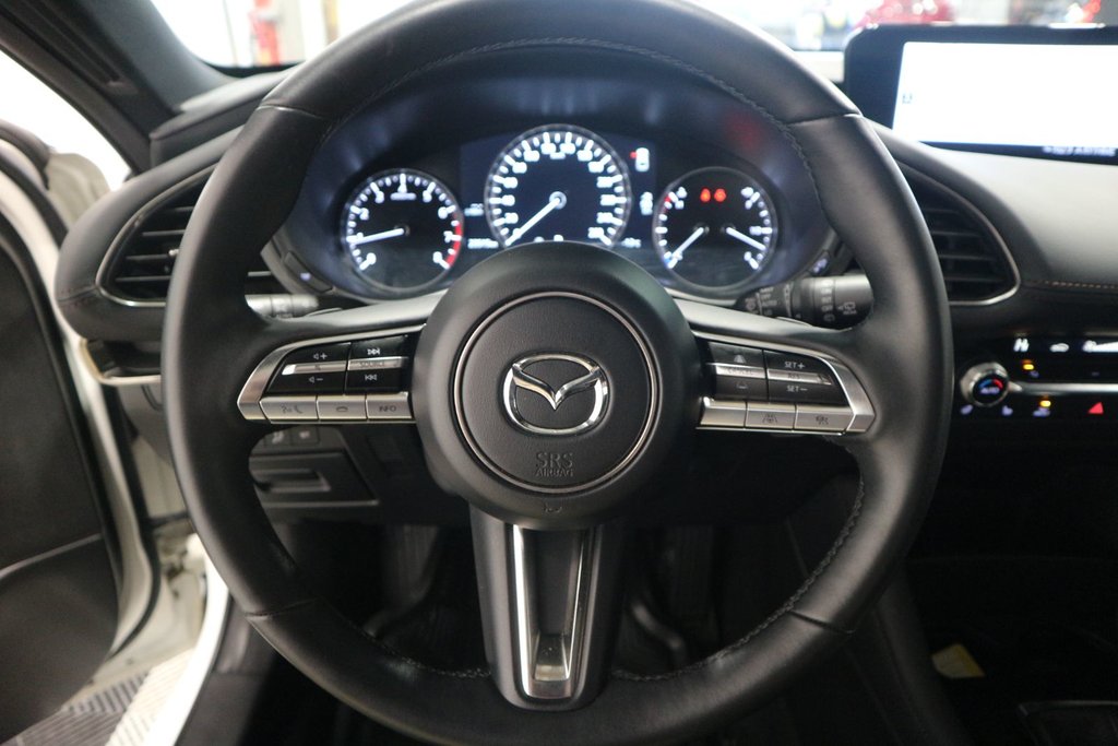 2023 Mazda Mazda3 Sport GT*CUIR* in Quebec, Quebec - 21 - w1024h768px