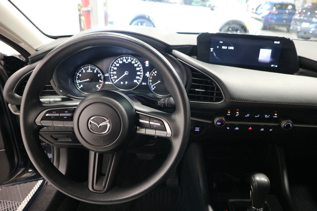 2023 Mazda Mazda3 GX*JAMAIS ACCIDENTÉ* in Quebec, Quebec - 15 - w1024h768px