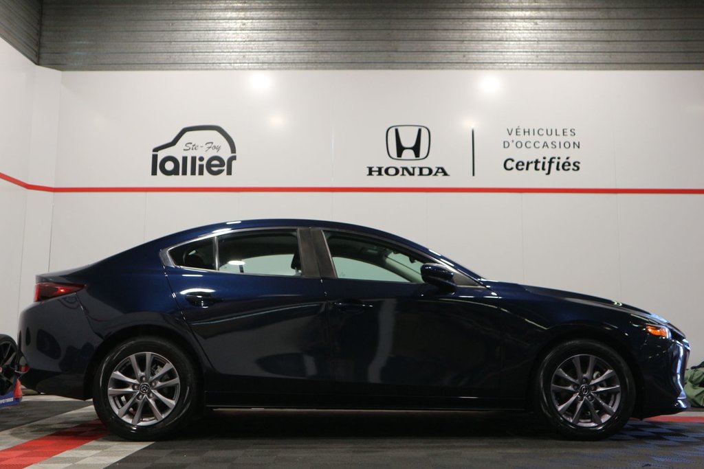2023 Mazda Mazda3 GX*JAMAIS ACCIDENTÉ* in Quebec, Quebec - 10 - w1024h768px