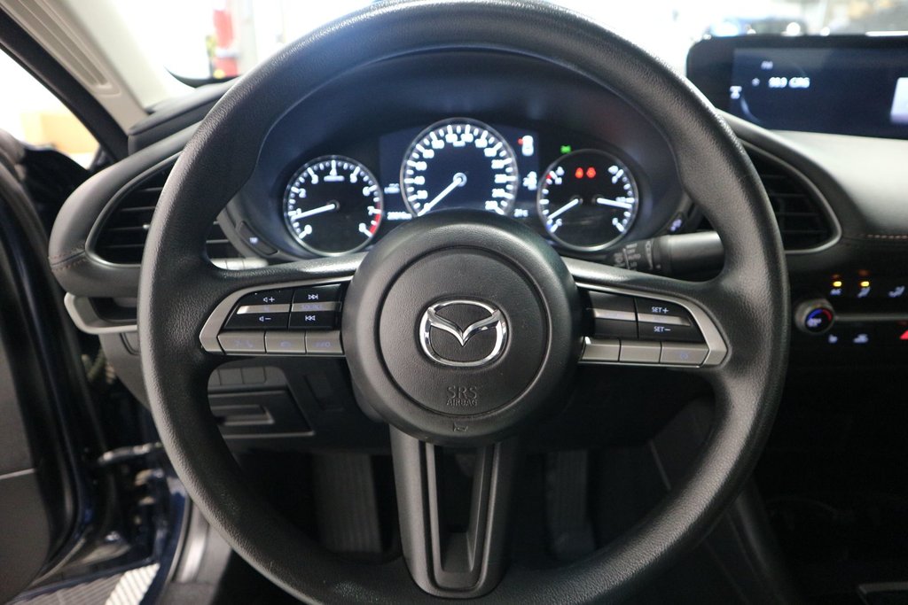 2023 Mazda Mazda3 GX*JAMAIS ACCIDENTÉ* in Quebec, Quebec - 16 - w1024h768px