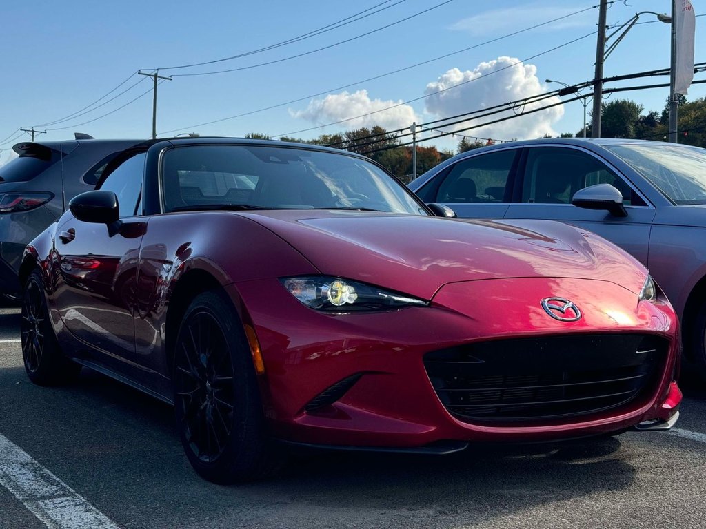 Mazda MX-5 GS-P*CONVERTIBLE* 2022 à Québec, Québec - 1 - w1024h768px