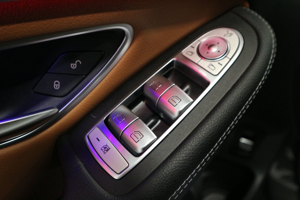 2022 Mercedes-Benz GLC AMG GLC 43*TOIT PANORAMIQUE* in Quebec, Quebec - 18 - w1024h768px