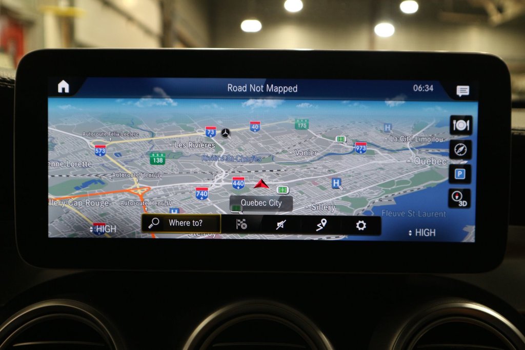 2022 Mercedes-Benz GLC AMG GLC 43*TOIT PANORAMIQUE* in Quebec, Quebec - 25 - w1024h768px