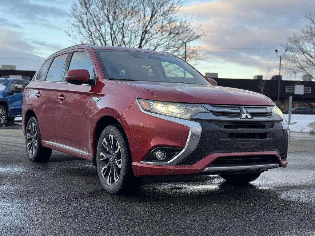 Mitsubishi Outlander PHEV GT*JAMAIS ACCIDENTÉ* 2018 à Quebec, Québec - 1 - w1024h768px
