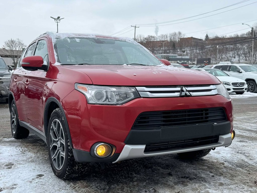 Mitsubishi Outlander GT AWD*7 PASSAGERS* 2015 à Québec, Québec - 1 - w1024h768px