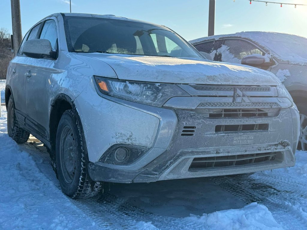 Mitsubishi Outlander ES AWD*ATTACHE-REMORQUE* 2019 à Québec, Québec - 1 - w1024h768px