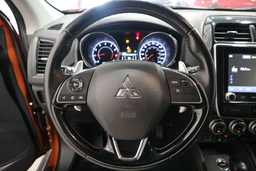 2020 Mitsubishi RVR SEL AWD*JAMAIS ACCIDENTÉ* in Quebec, Quebec - 16 - w1024h768px