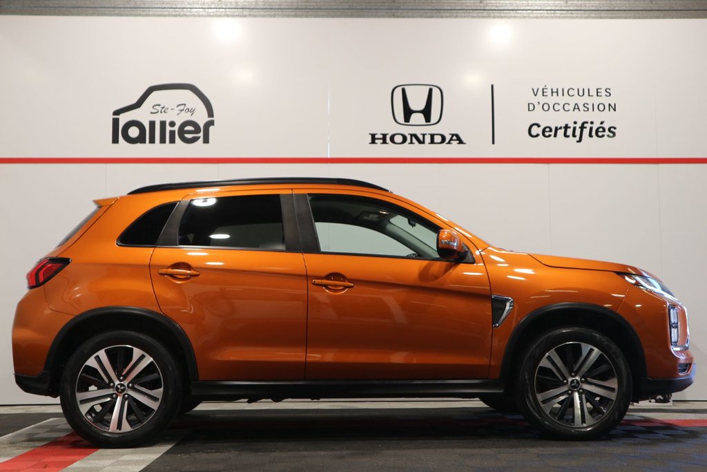 2020 Mitsubishi RVR SEL AWD*JAMAIS ACCIDENTÉ* in Quebec, Quebec - 10 - w1024h768px