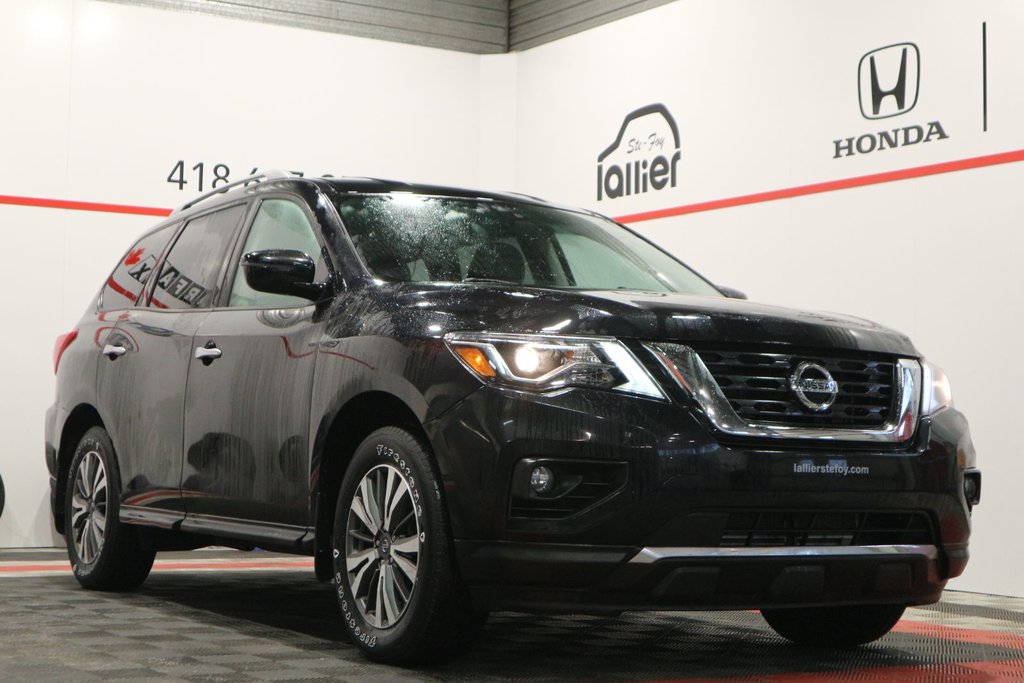Nissan Pathfinder SV*7 PASSAGERS* 2019 à Quebec, Québec - 1 - w1024h768px