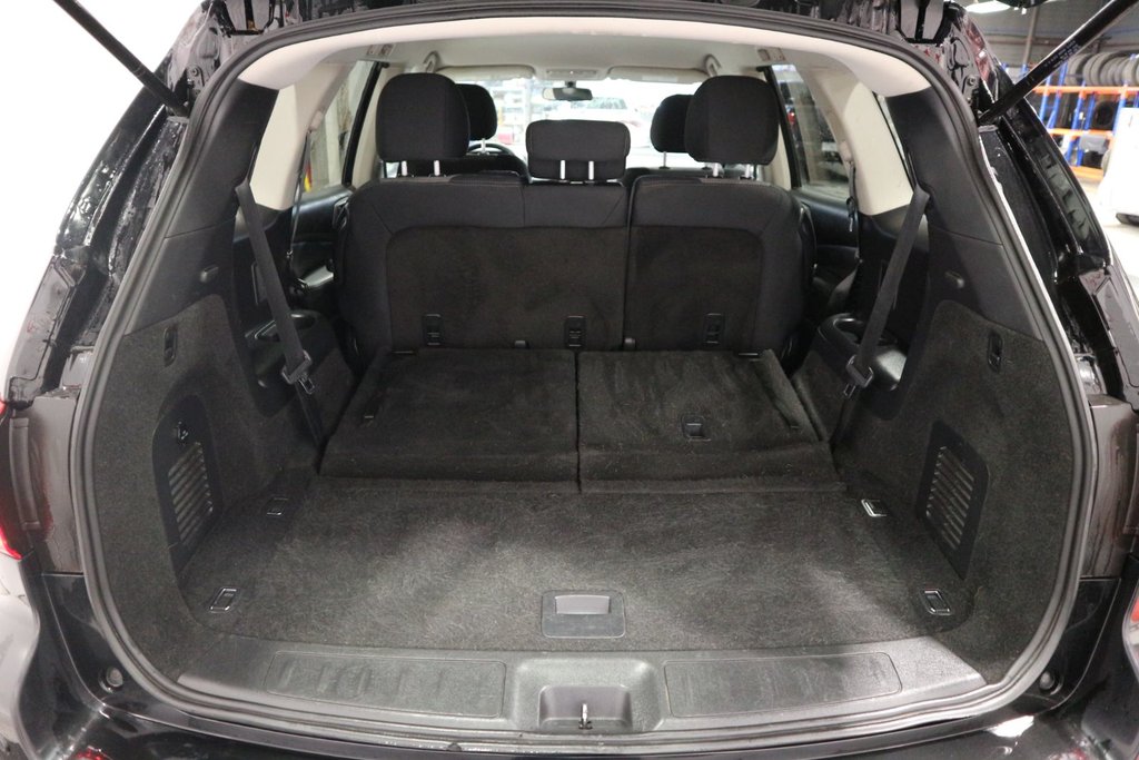 Nissan Pathfinder SV*7 PASSAGERS* 2019 à Quebec, Québec - 29 - w1024h768px