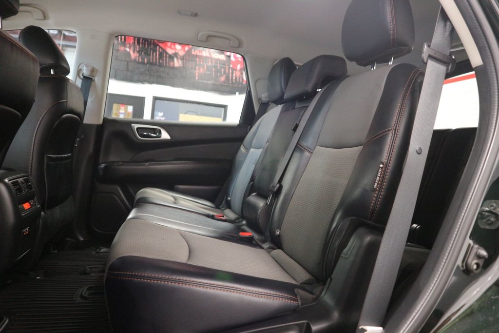 Nissan Pathfinder SV Tech*7 PASSAGERS* 2020 à Québec, Québec - 25 - w1024h768px