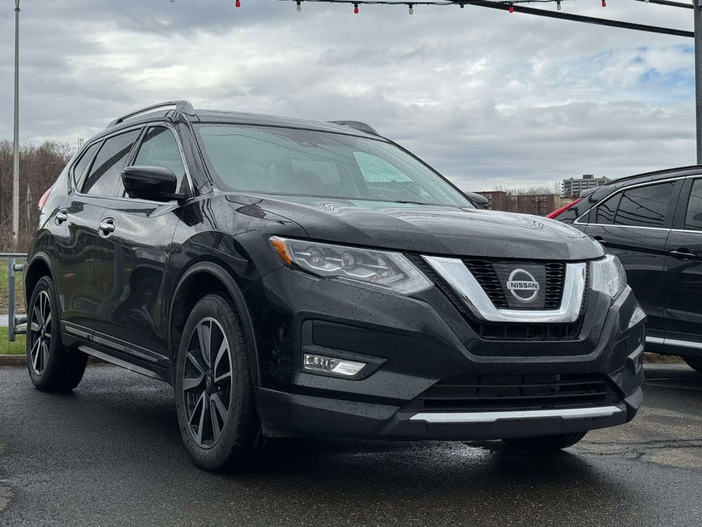 Nissan Rogue SL Platinum*TOIT PANORAMIQUE* 2017 à Québec, Québec - 1 - w1024h768px