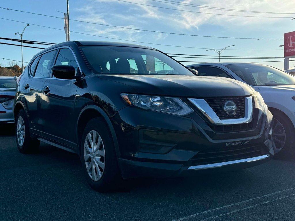 2018 Nissan Rogue S*ATTACHE-REMORQUE* in Quebec, Quebec - 1 - w1024h768px