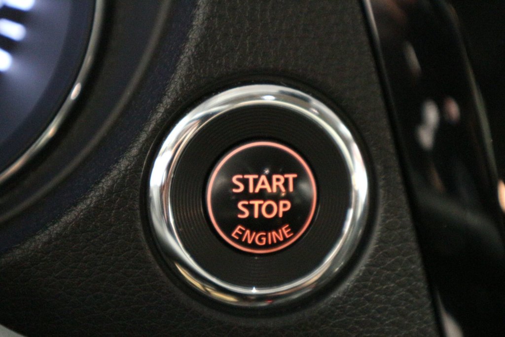 2020 Nissan Rogue SV AWD*TOIT PANORAMIQUE* in Quebec, Quebec - 20 - w1024h768px