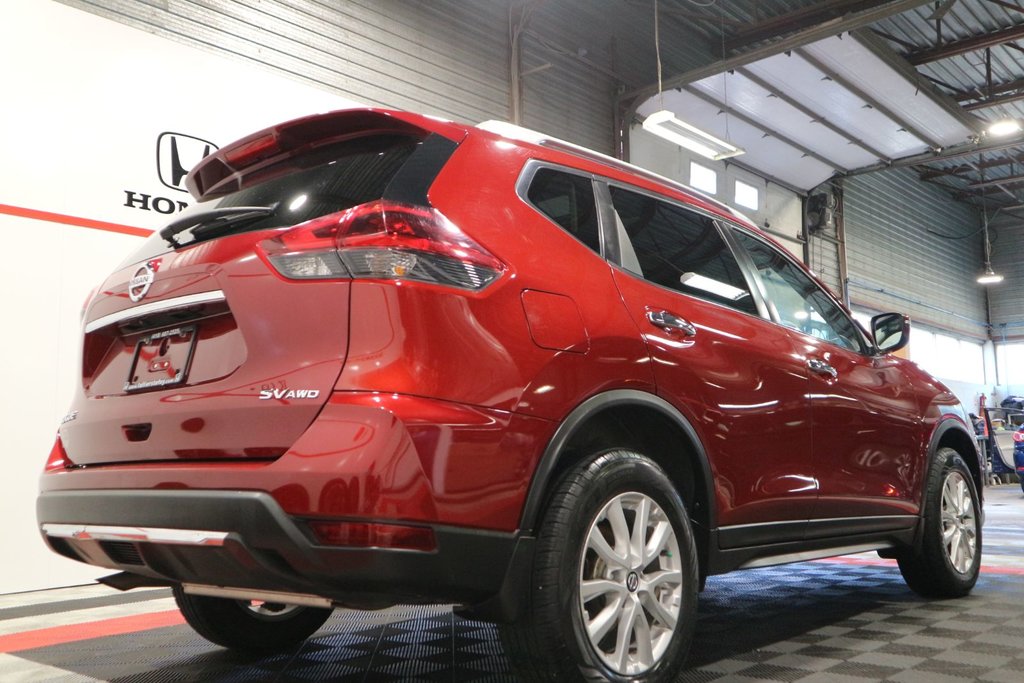 2020 Nissan Rogue SV AWD*TOIT PANORAMIQUE* in Quebec, Quebec - 9 - w1024h768px