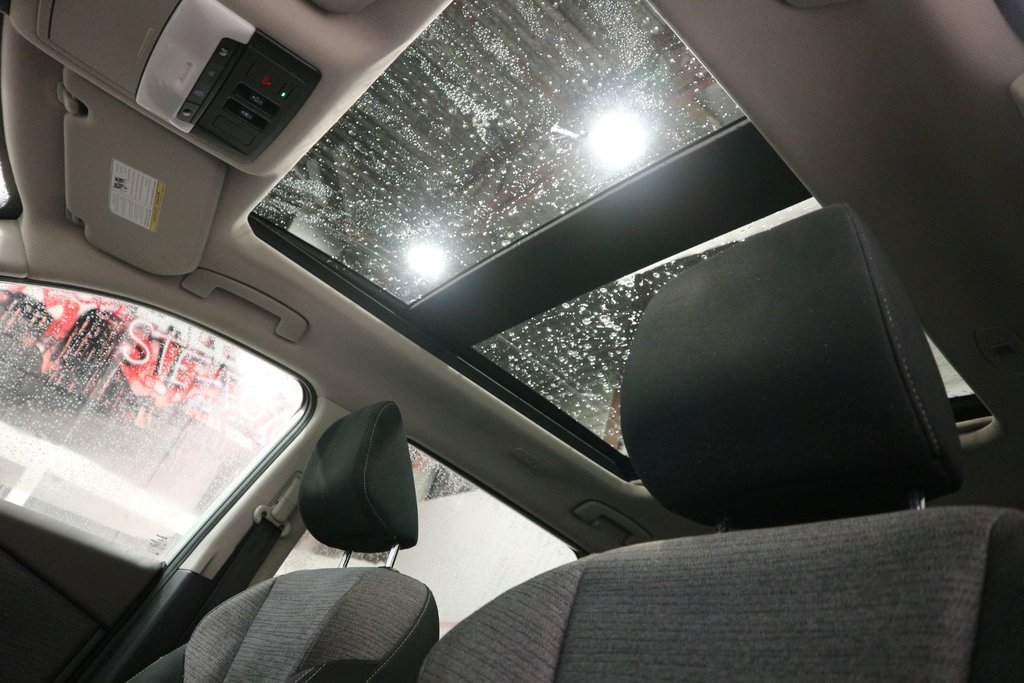 Nissan Rogue SV*JAMAIS ACCIDENTÉ* 2021 à Quebec, Québec - 15 - w1024h768px