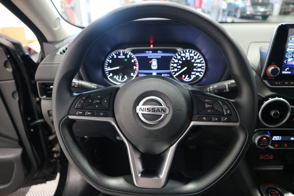 Nissan Sentra SV*JAMAIS ACCIDENTÉ* 2023 à Québec, Québec - 16 - w1024h768px