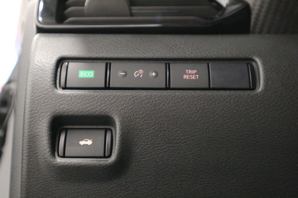 Nissan Sentra SV*JAMAIS ACCIDENTÉ* 2023 à Québec, Québec - 14 - w1024h768px
