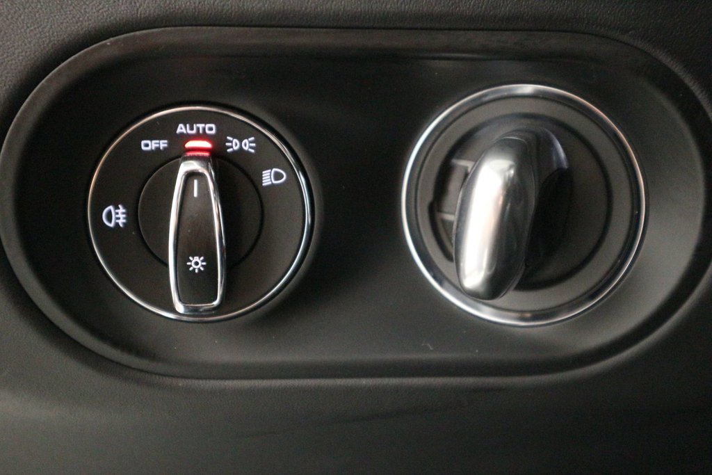 Porsche Macan GTS*TOIT PANORAMIQUE* 2021 à Quebec, Québec - 19 - w1024h768px