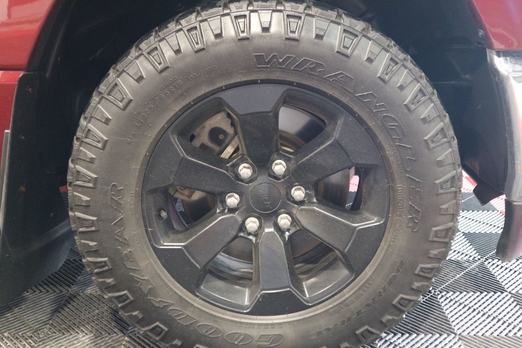 Ram 1500 Tradesman*CREWCAB* 2020 à Quebec, Québec - 11 - w1024h768px