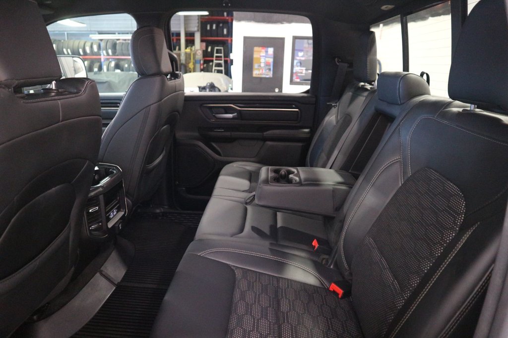 Ram 1500 Sport*CREWCAB* 2021 à Québec, Québec - 27 - w1024h768px