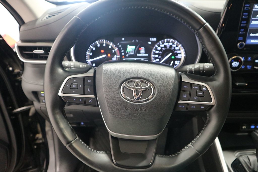 Toyota Highlander XLE*TOIT OUVRANT* 2022 à Québec, Québec - 19 - w1024h768px