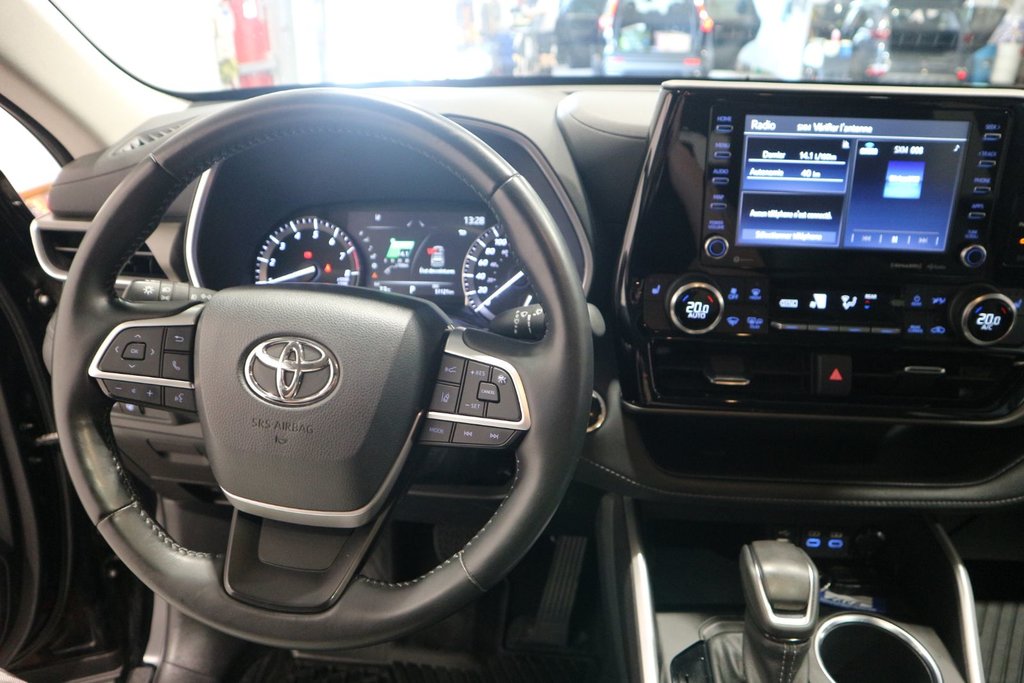 Toyota Highlander XLE*TOIT OUVRANT* 2022 à Québec, Québec - 18 - w1024h768px