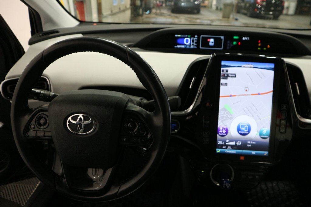 2020 Toyota Prius Prime LE*JAMAIS ACCIDENTÉ* in Quebec, Quebec - 16 - w1024h768px