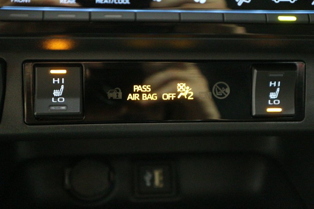 2024 Toyota RAV4 Prime SE*TOIT OUVRANT* in Quebec, Quebec - 27 - w1024h768px