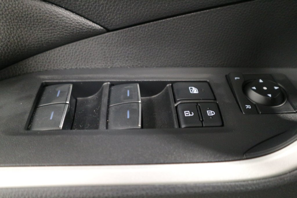 2024 Toyota RAV4 Prime SE*TOIT OUVRANT* in Quebec, Quebec - 19 - w1024h768px