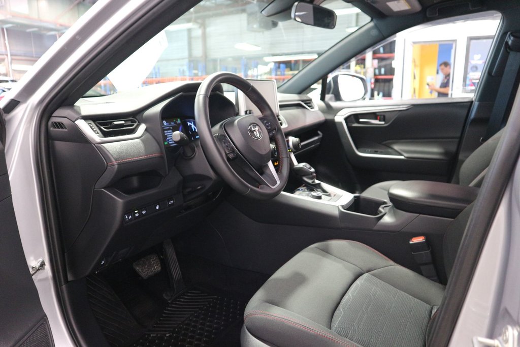 2024 Toyota RAV4 Prime SE*TOIT OUVRANT* in Quebec, Quebec - 16 - w1024h768px