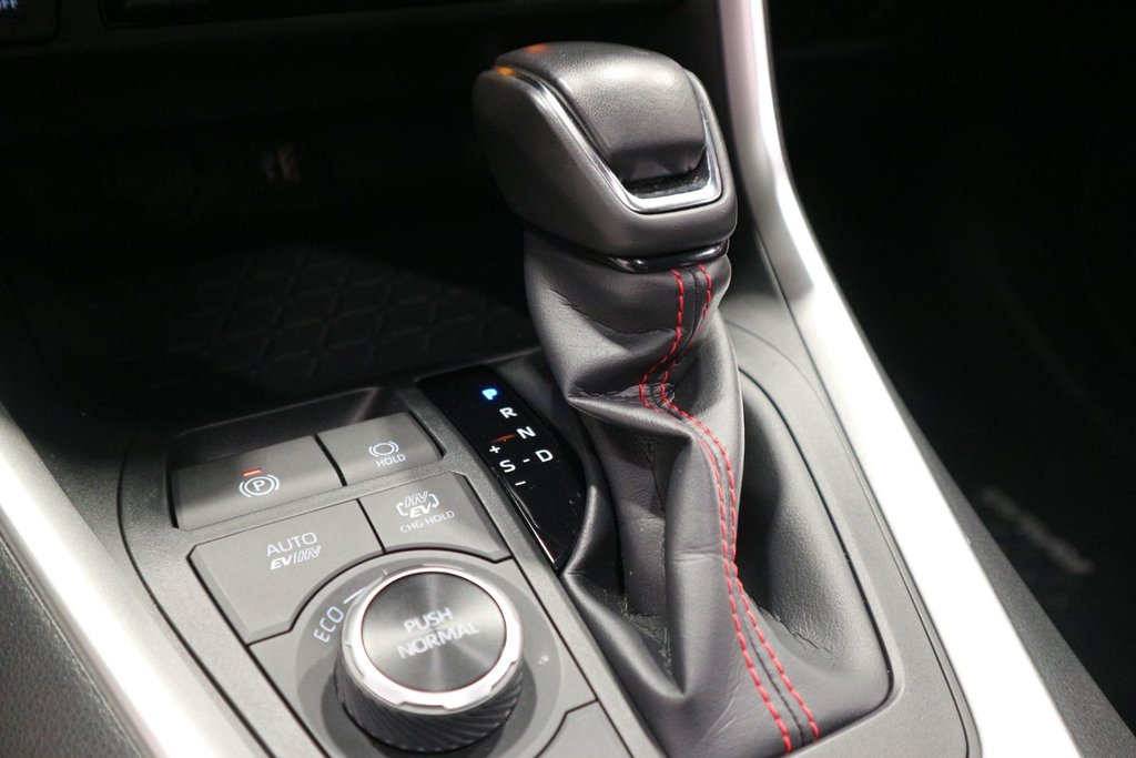 2024 Toyota RAV4 Prime SE*TOIT OUVRANT* in Quebec, Quebec - 28 - w1024h768px