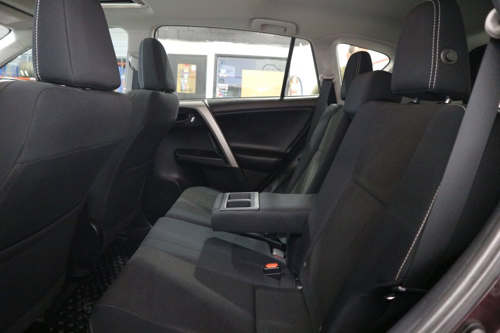Toyota RAV4 XLE*JAMAIS ACCIDENTÉ* 2016 à Quebec, Québec - 26 - w1024h768px