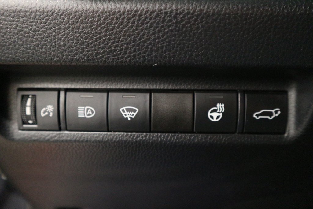 Toyota RAV4 Hybrid XLE*JAMAIS ACCIDENTÉ* 2019 à Québec, Québec - 17 - w1024h768px